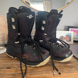 Morrow Snowboard boots - men's size 8